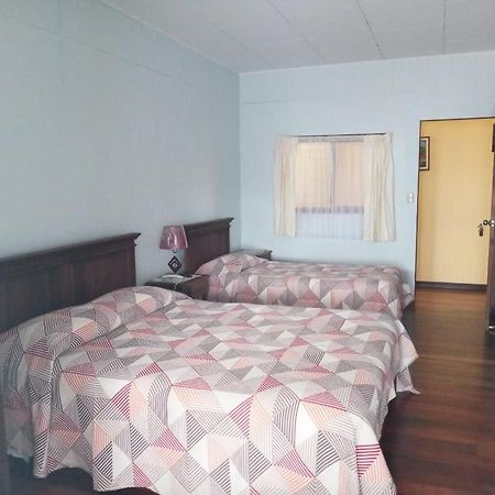 Hotel Las Brumas Cartago Zewnętrze zdjęcie