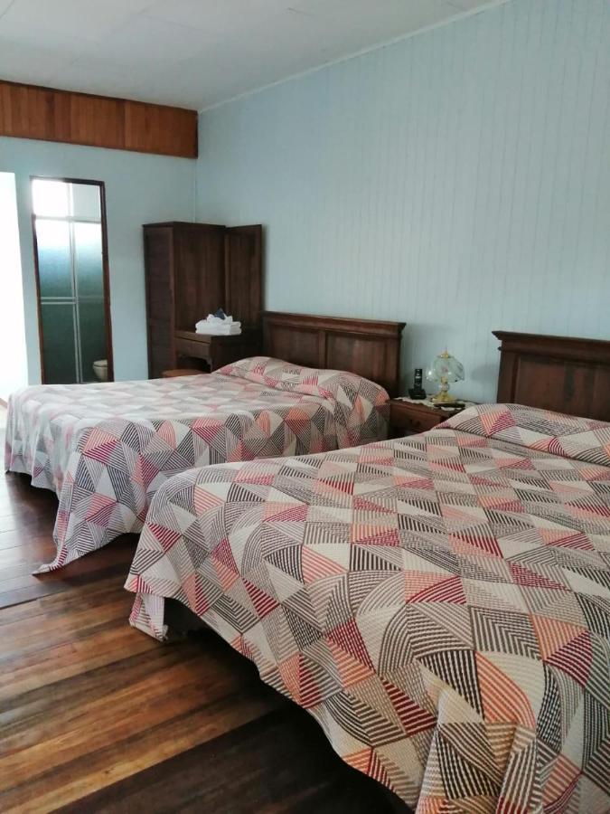 Hotel Las Brumas Cartago Zewnętrze zdjęcie
