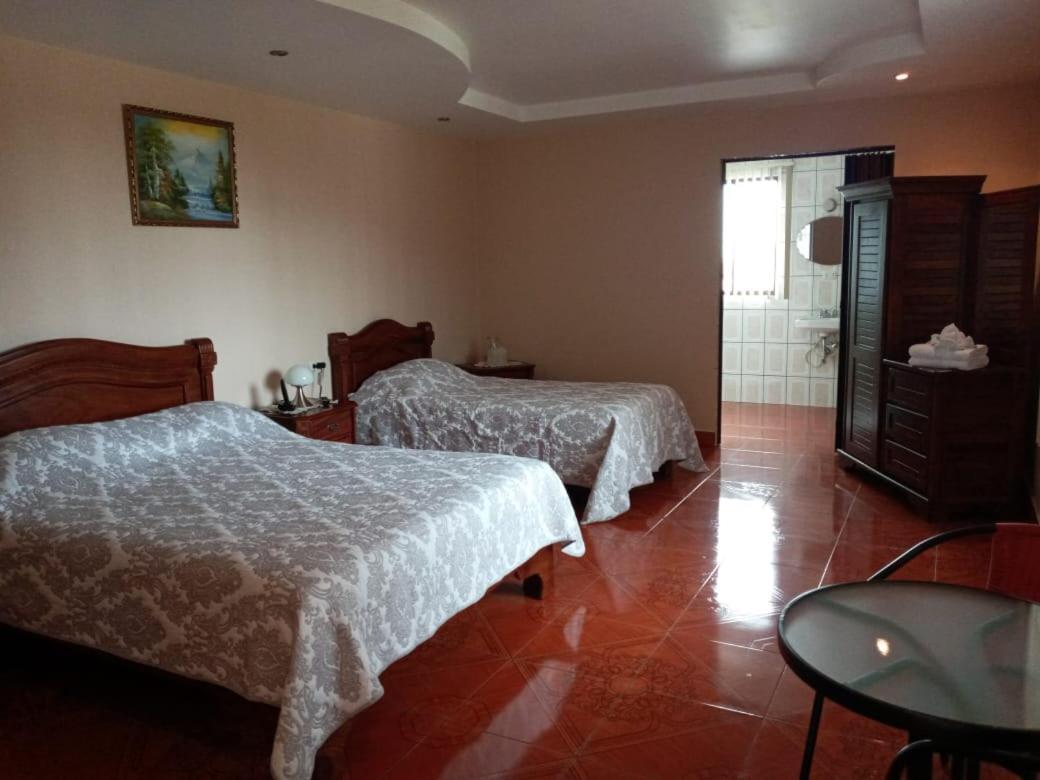 Hotel Las Brumas Cartago Zewnętrze zdjęcie