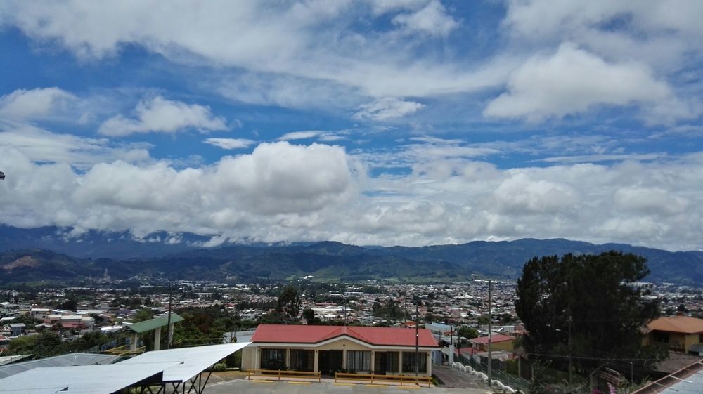 Hotel Las Brumas Cartago Zewnętrze zdjęcie