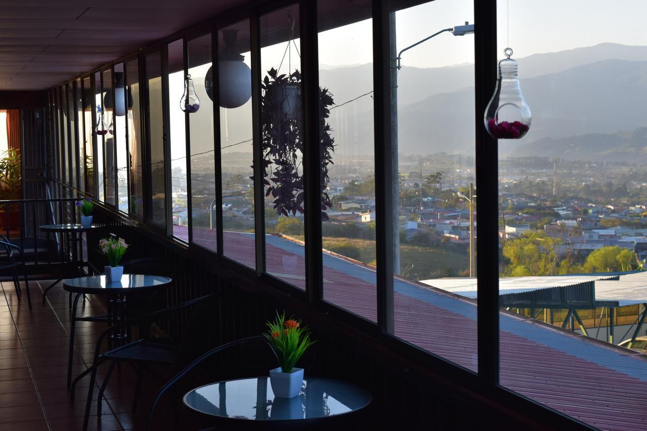 Hotel Las Brumas Cartago Zewnętrze zdjęcie